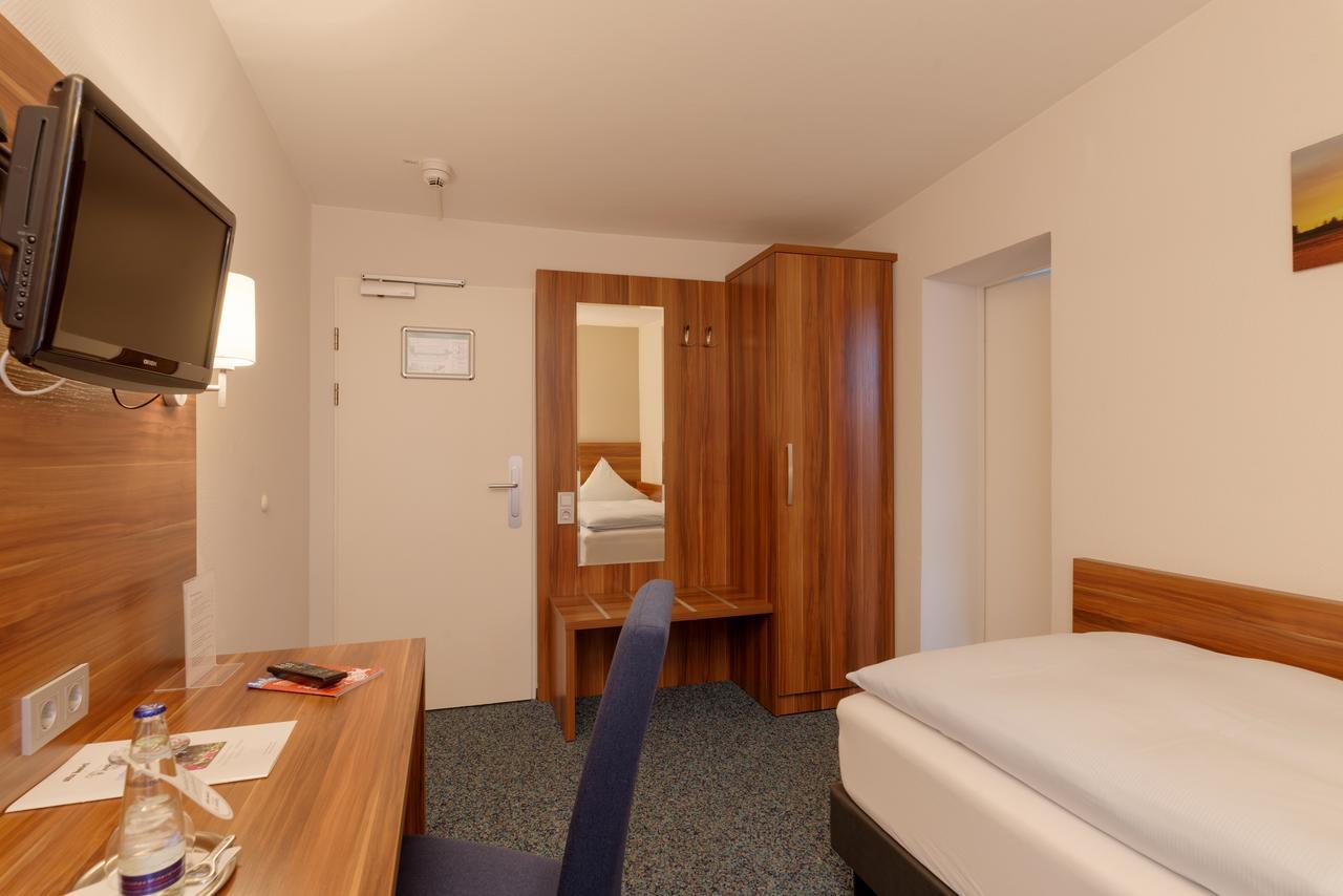 Alfa Hotel زانكت إنغبرت المظهر الخارجي الصورة