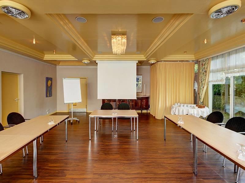 Alfa Hotel زانكت إنغبرت المظهر الخارجي الصورة